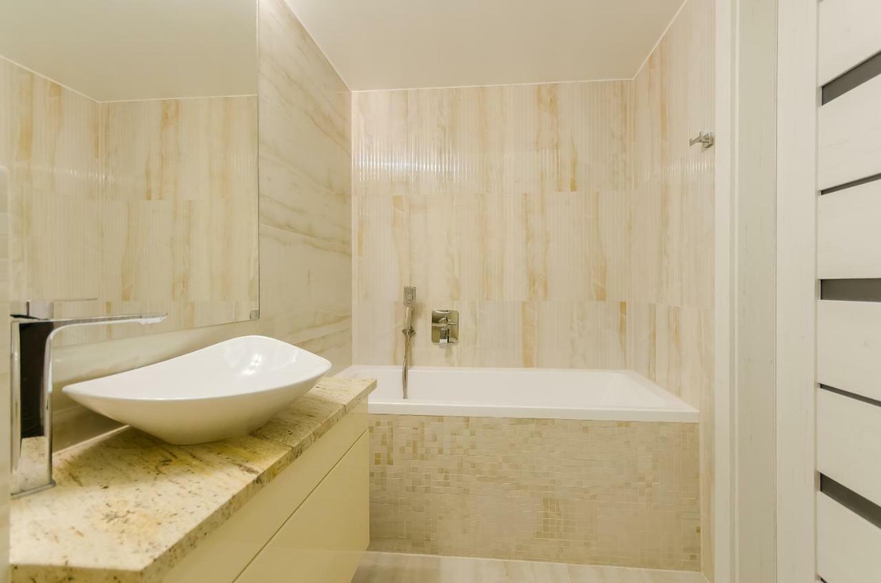 Central Penthouse With Terrace كراكوفيا المظهر الخارجي الصورة