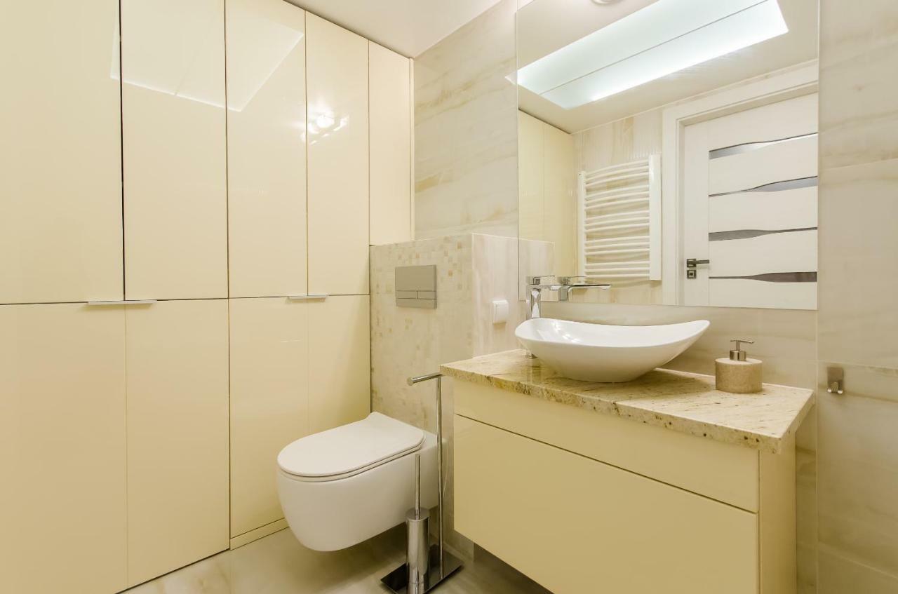 Central Penthouse With Terrace كراكوفيا المظهر الخارجي الصورة